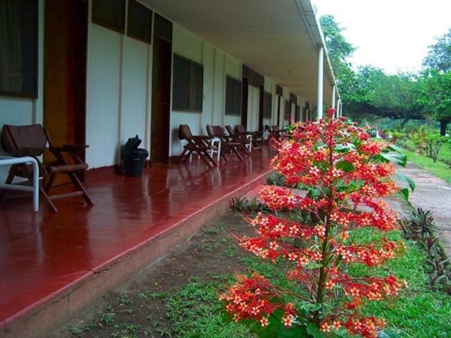 Ilan-Ilan Trails & Lodge Siete Zewnętrze zdjęcie